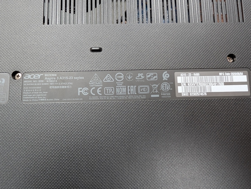 Ноутбук Acer; Ryzen 3 3250U, AMD Radeon (TM) Graphics, 4 Гб, 256 Гб, Нет