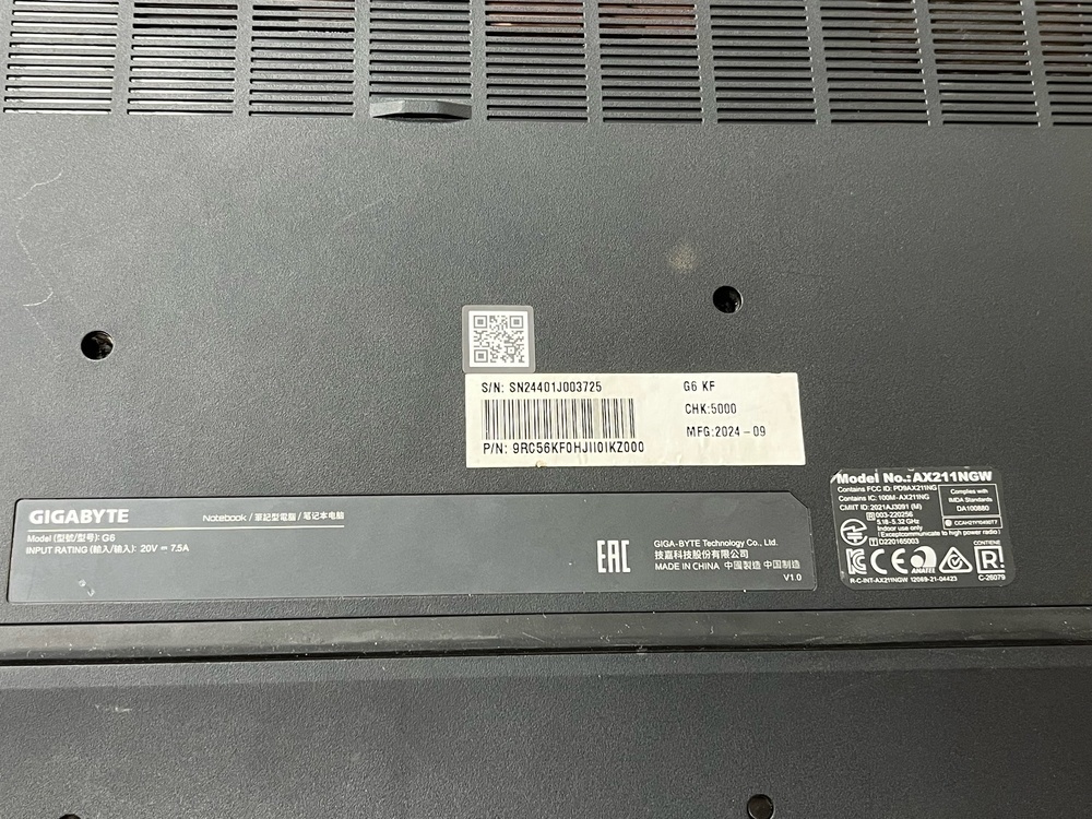 Ноутбук Gigabite aix211ngw; Core I7-13620H, Geforce RTX 4060, 16 Гб, 500 Гб, Нет