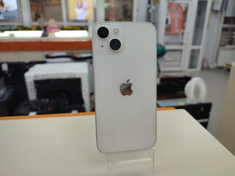 Смартфон Apple iPhone 13 128Gb