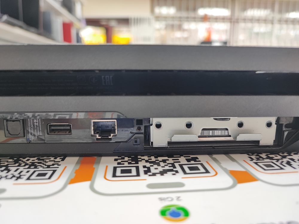 Игровая приставка PlayStation 4 Pro 1Tb