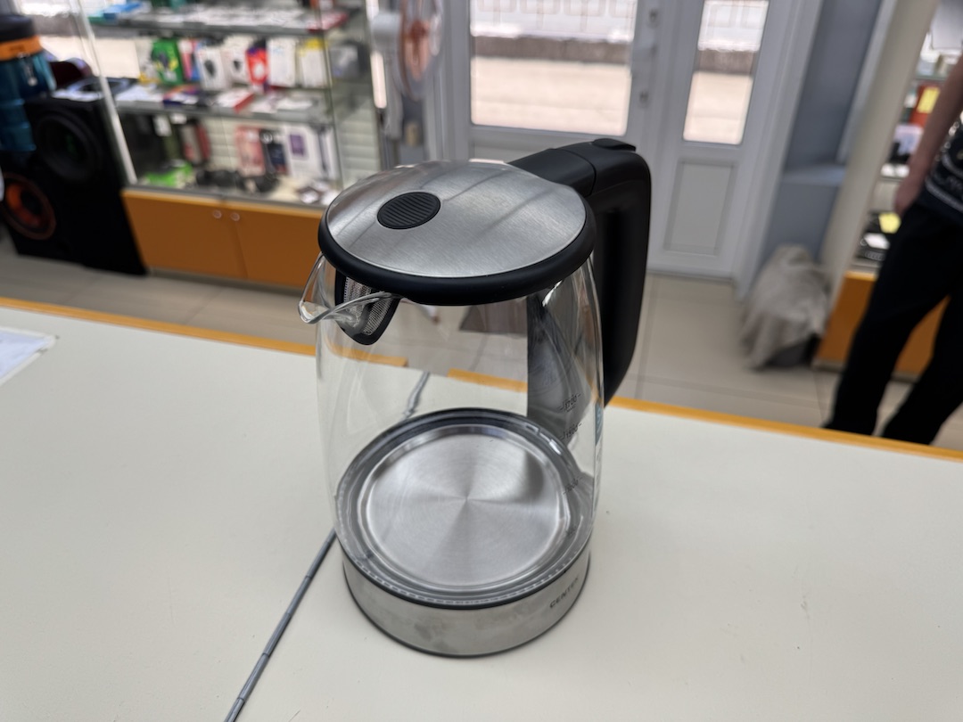 Чайник электрический Centek CT-0003