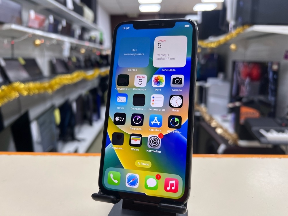 Смартфон Apple iPhone X 256Gb