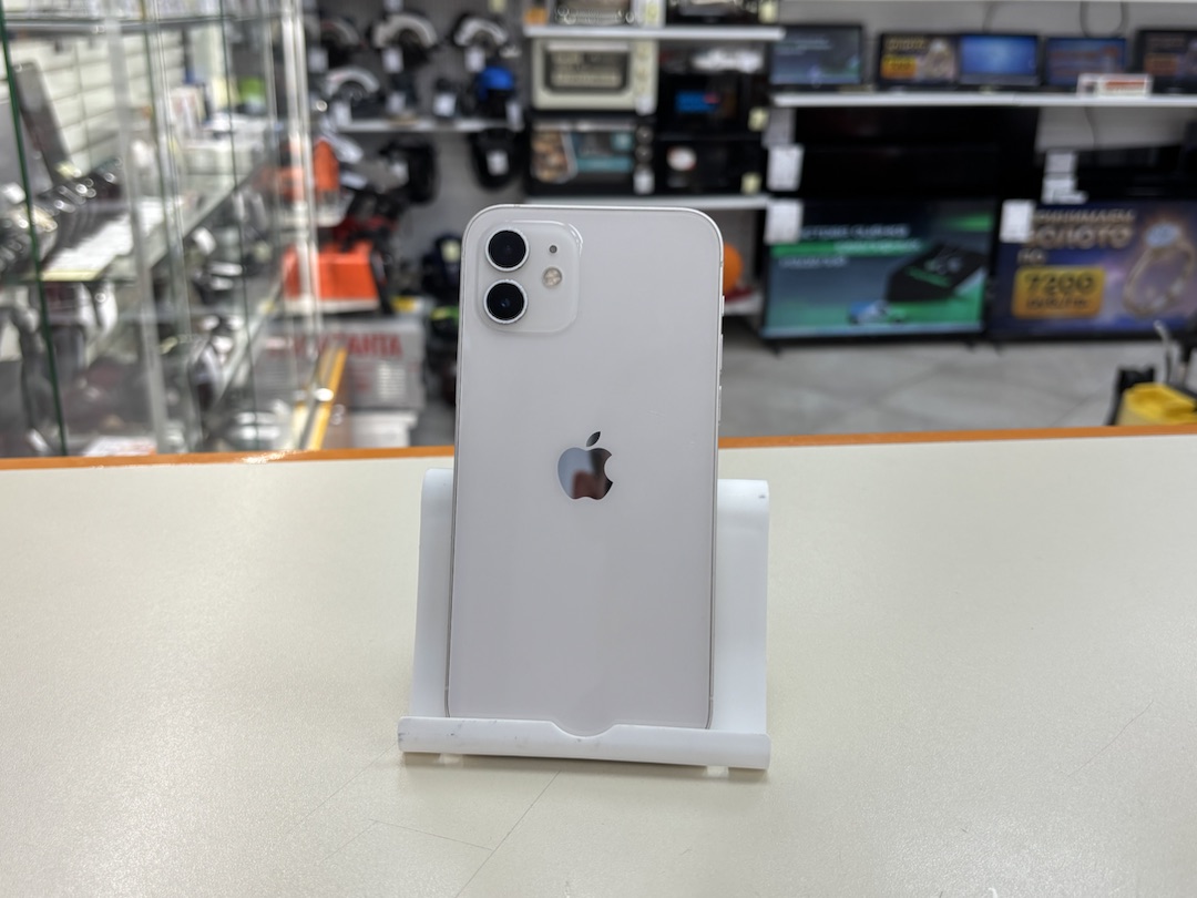 Смартфон Apple iPhone 12 64Gb