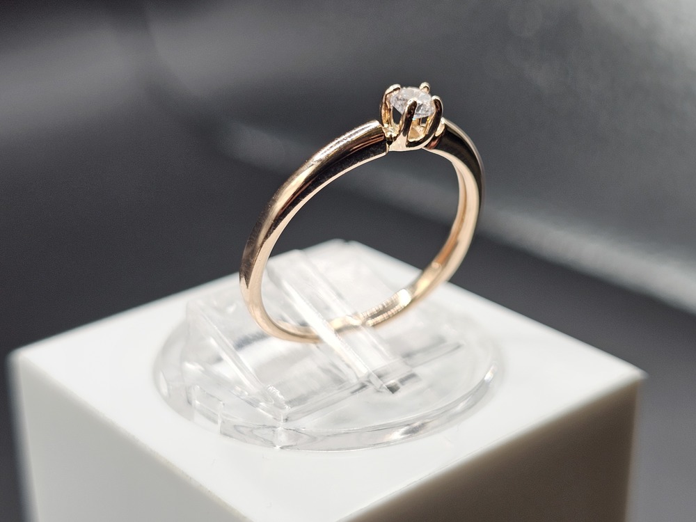 КОЛКМ585 КОЛЬЦО С КАМНЕМ (Au 585)