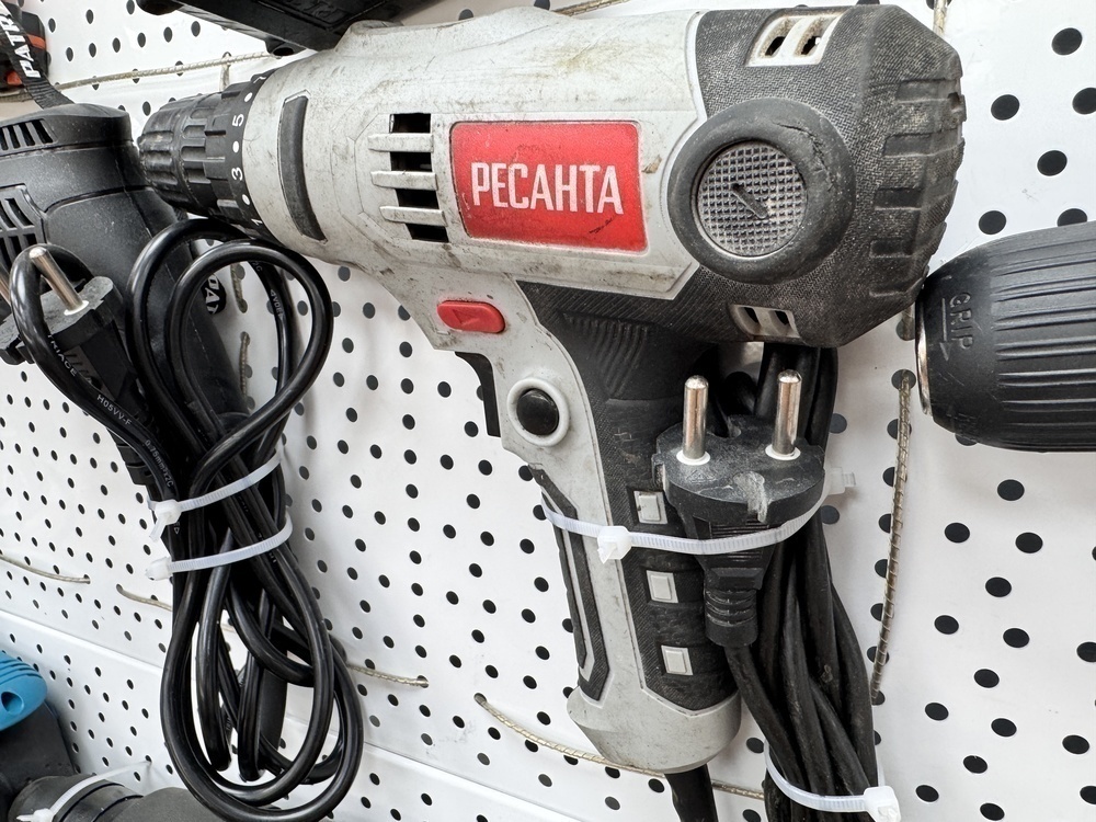 ДРЕЛЬ-ШУРУПОВЕРТ Ресанта СШ-550-1