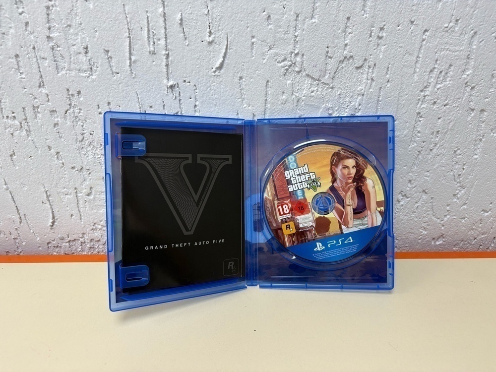Игра Playstation 4 GTA 5