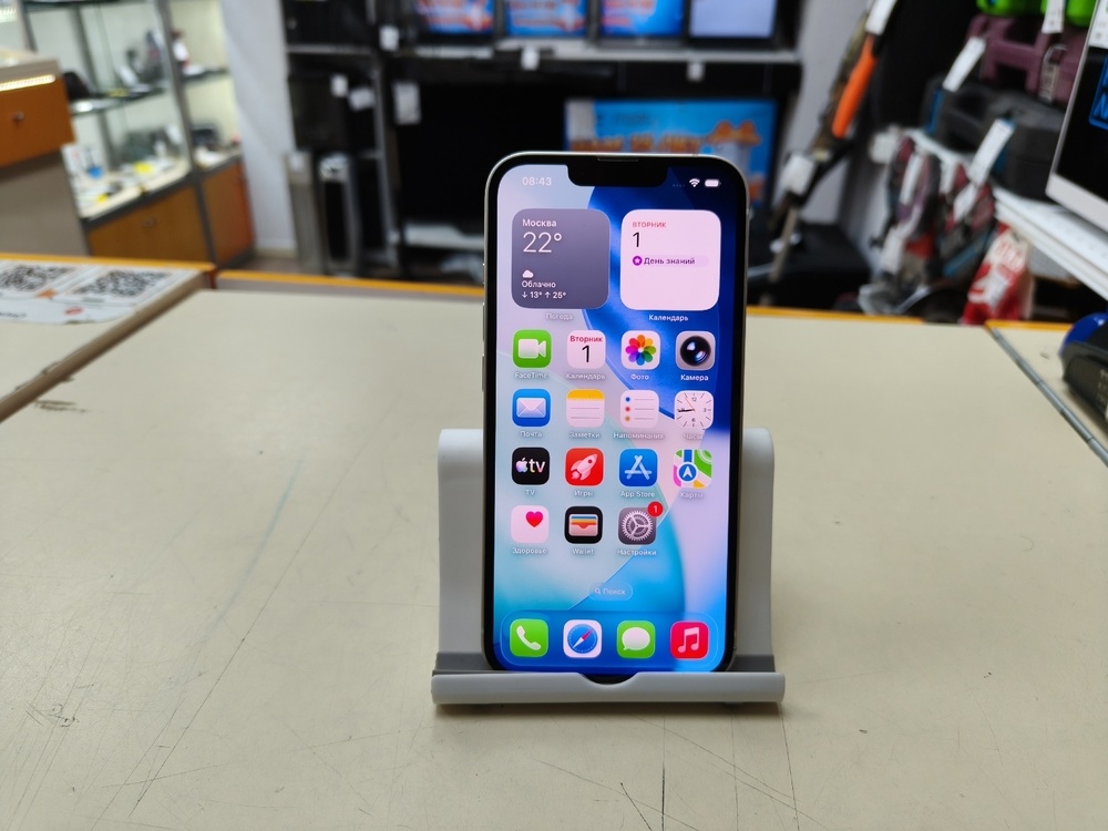 Смартфон Apple iPhone 13 128Gb