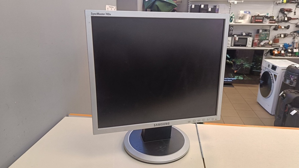 Монитор Samsung 740N