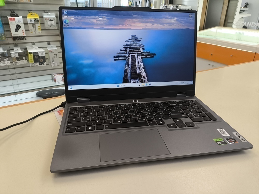 Ноутбук Lenovo; Ryzen 7 7435HS, GeForce RTX 4050, 16 Гб, 512 GB, Нет