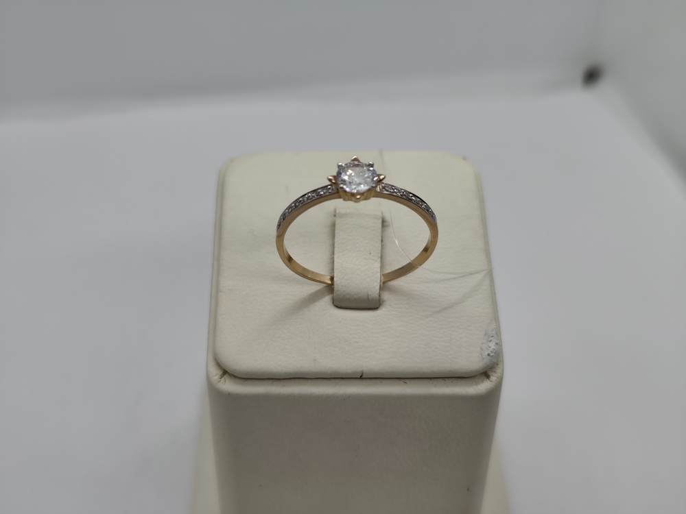 КОЛЬЦО С КАМНЯМИ (Au 585)