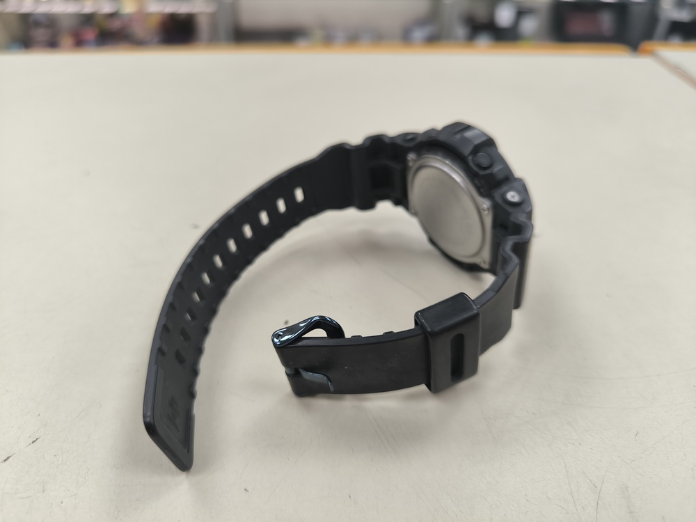 Часы наручные Casio GW-810D;