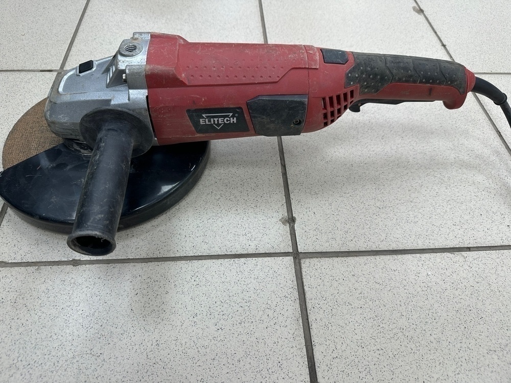 Угловая шлифмашина Elitech МШУ 20-230Э