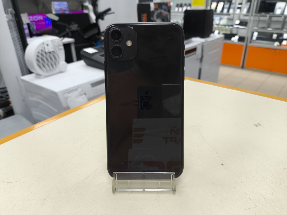 Смартфон Apple iPhone 11 64Gb