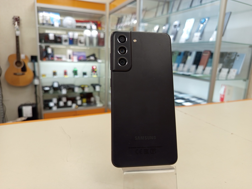 Смартфон Samsung Galaxy S21 FE 6/128