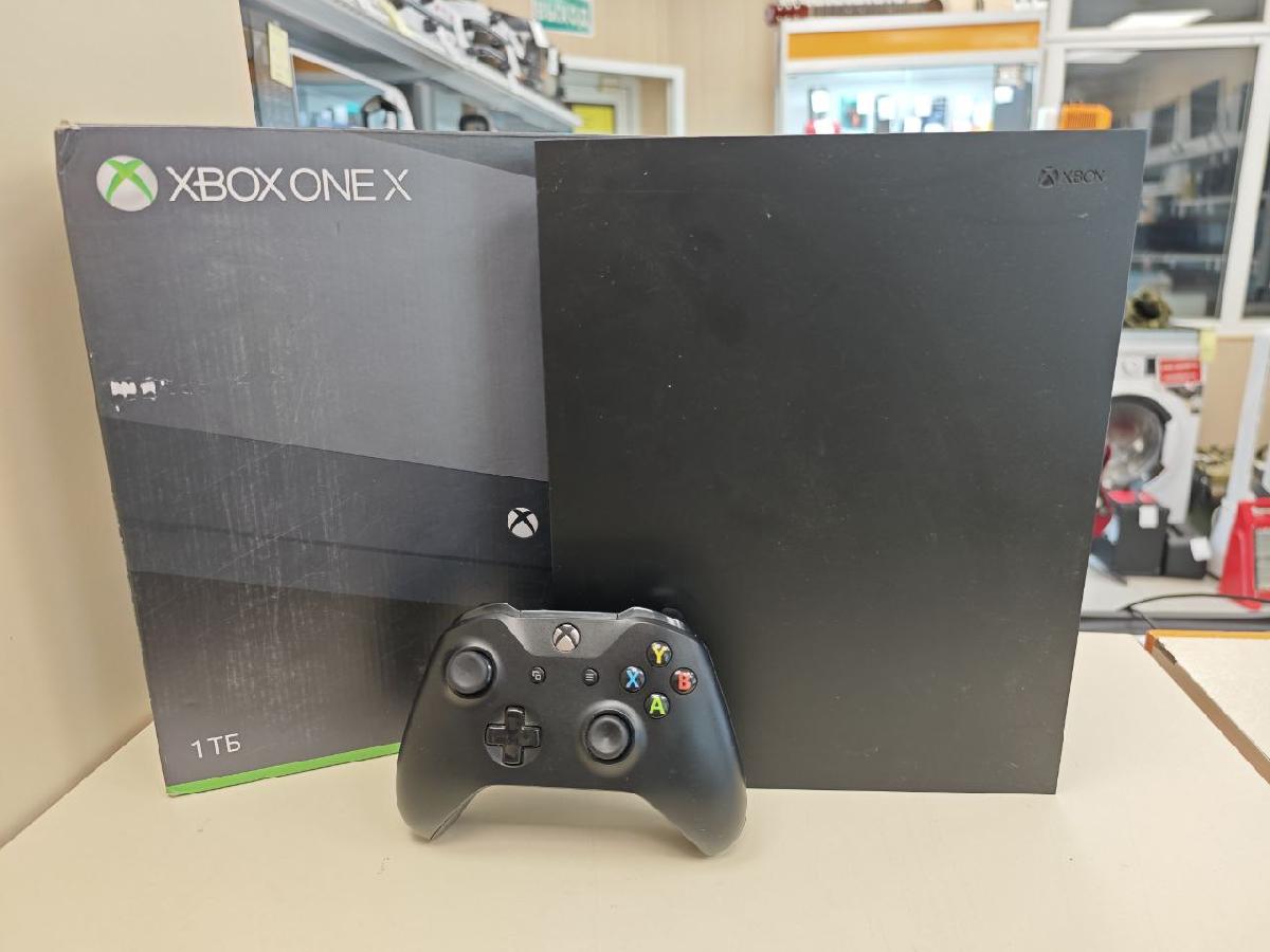 Игровая приставка Xbox One X 1Tb