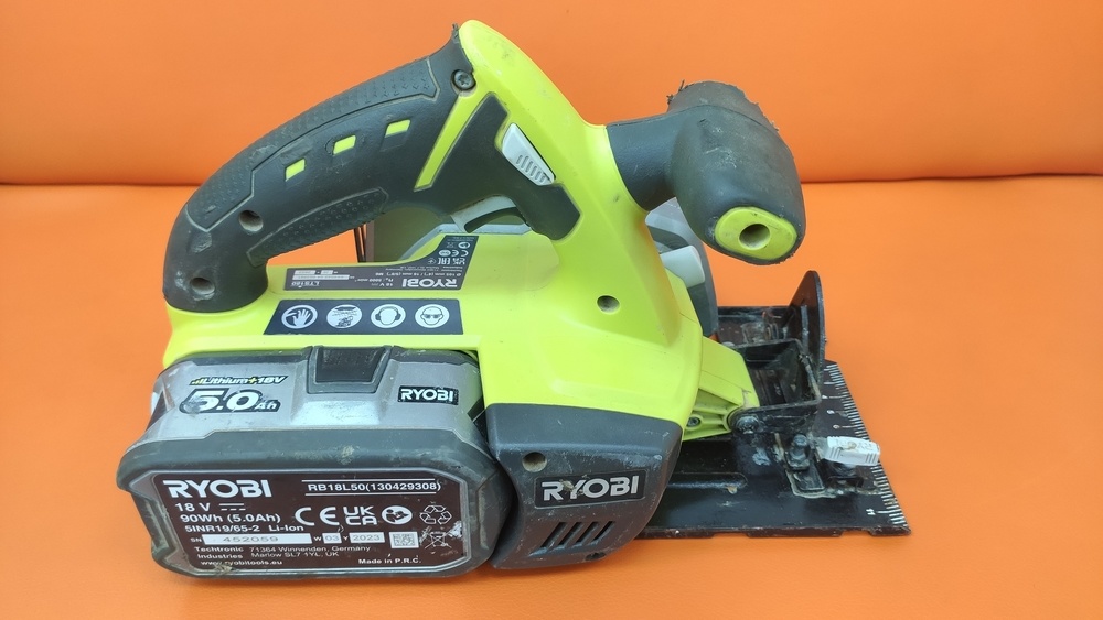 Электроплиткорезы Ryobi LTS180M