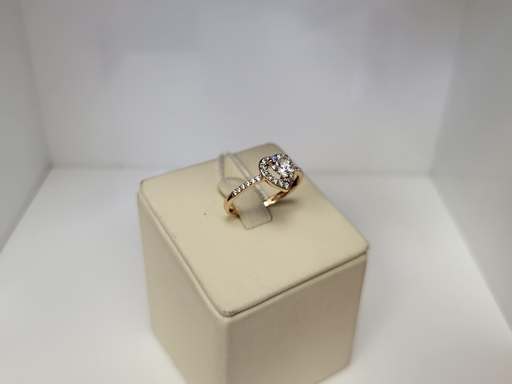 КОЛКМИ585 КОЛЬЦО С КАМНЯМИ (Au 585)