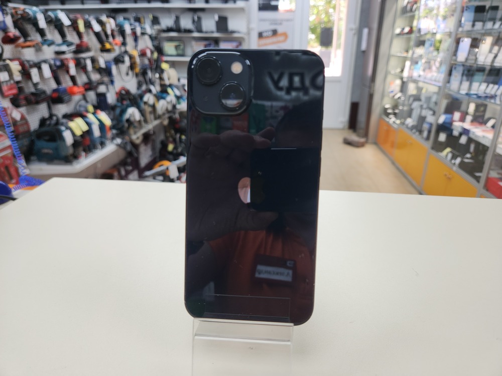 Смартфон Apple iPhone 13 128Gb