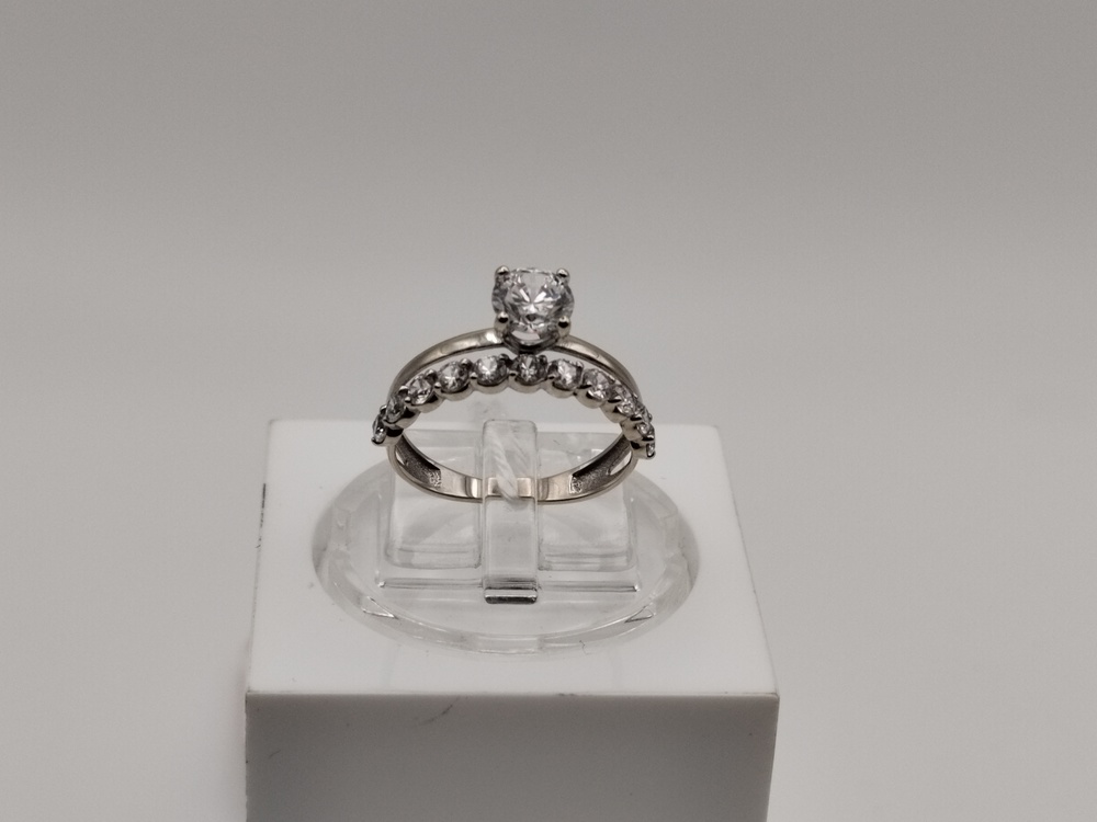 КОЛКМИ585 КОЛЬЦО С КАМНЯМИ (Au 585)