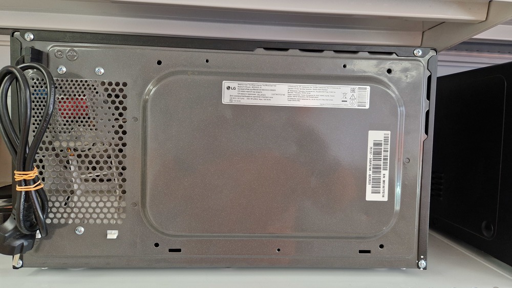 Микроволновая печь LG MS2535GIS