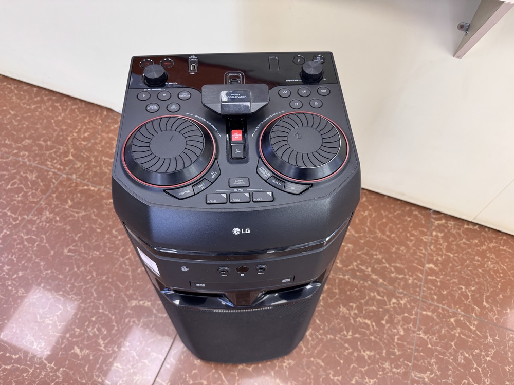 Музыкальный центр LG OK65