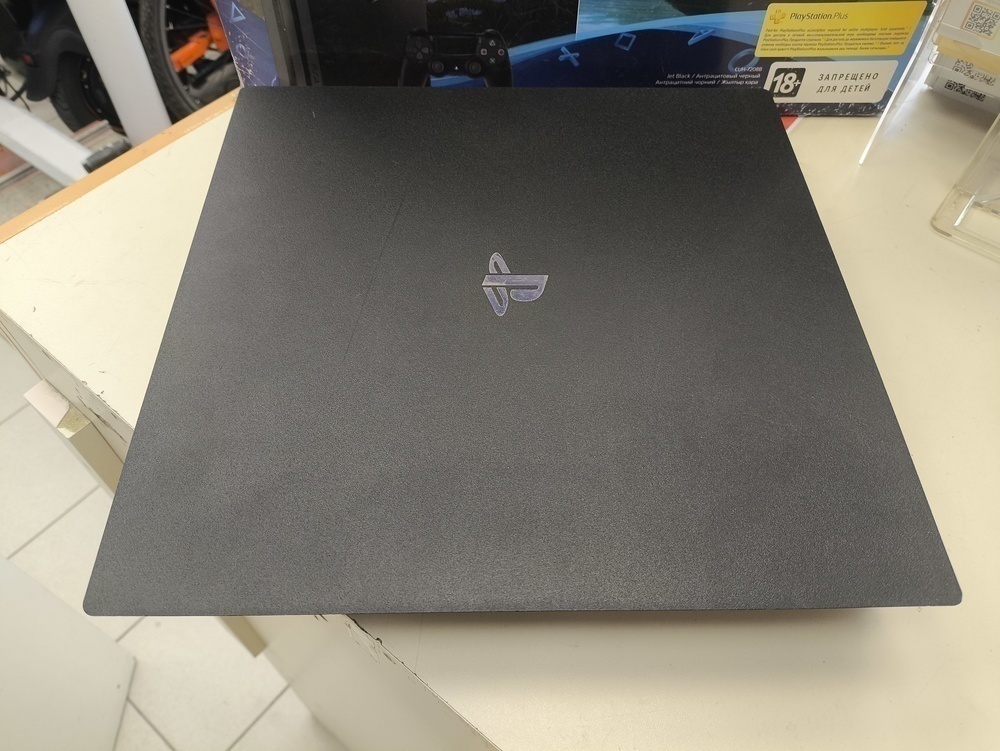 Игровая приставка PlayStation 4 Pro 1Tb