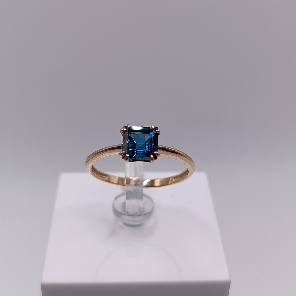 КОЛКМ585 КОЛЬЦО С КАМНЕМ (Au 585)