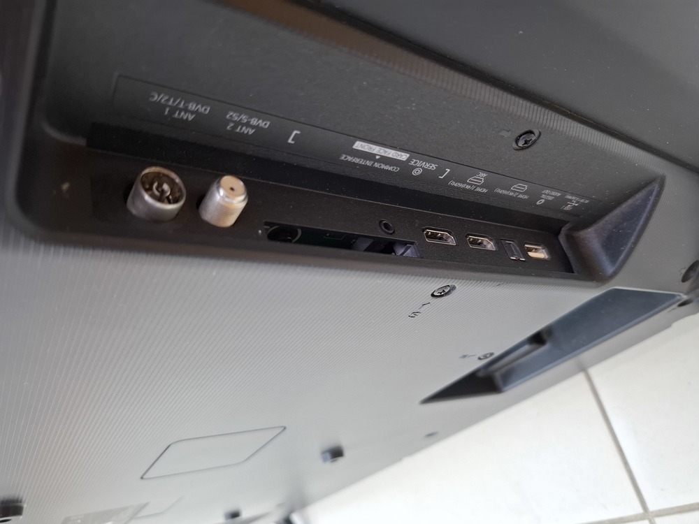 LED Телевизор Hisense H43A6100