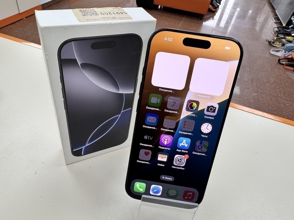 Смартфон Apple Iphone 16 Pro 128Gb