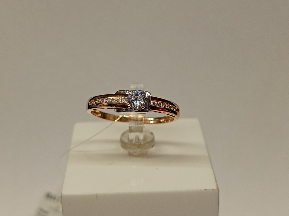 КОЛЬЦО С КАМНЯМИ (Au 585)