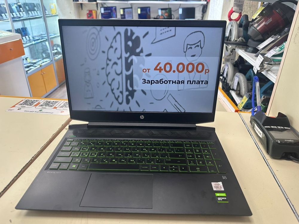 Ноутбук HP 15-dk1069ur; Core i5-10300H, GeForce GTX 1650, 8 Гб, 500 Гб, Нет