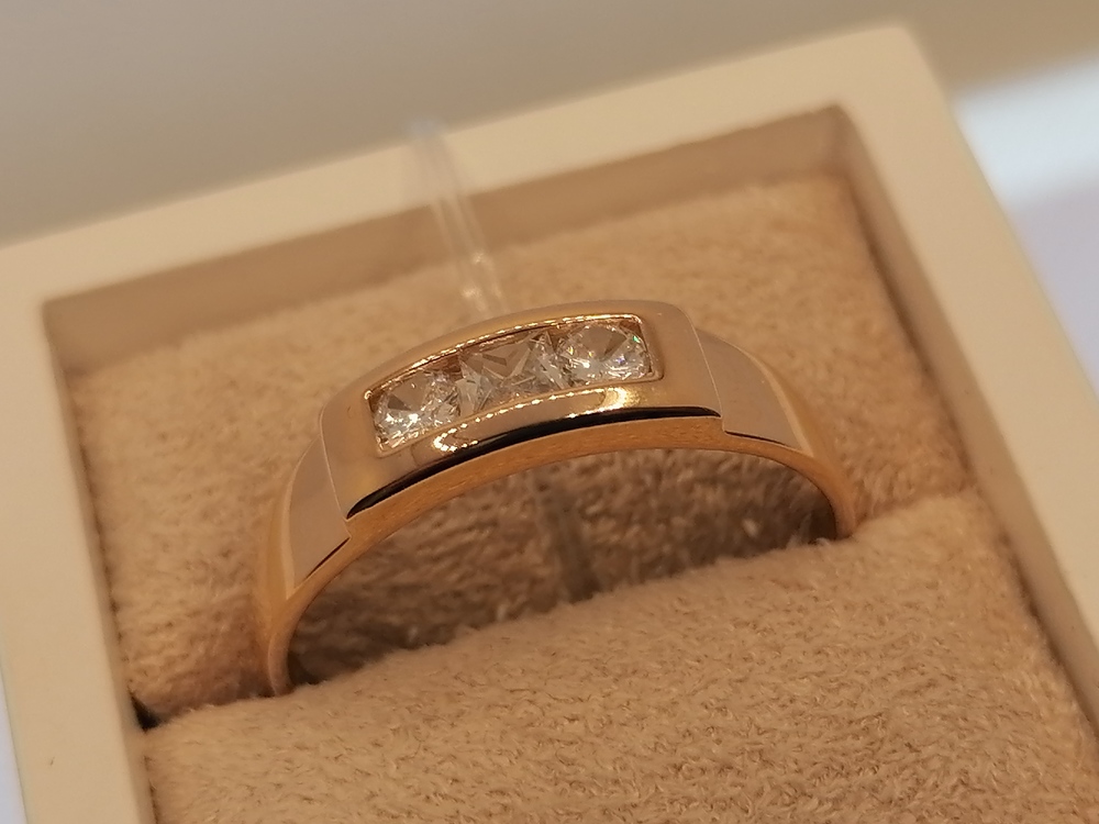 51-110-01553-1 КОЛЬЦО С КАМНЯМИ (Au 585)