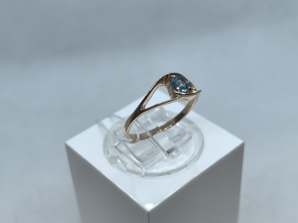 КОЛКМ585 КОЛЬЦО С КАМНЕМ (Au 585)