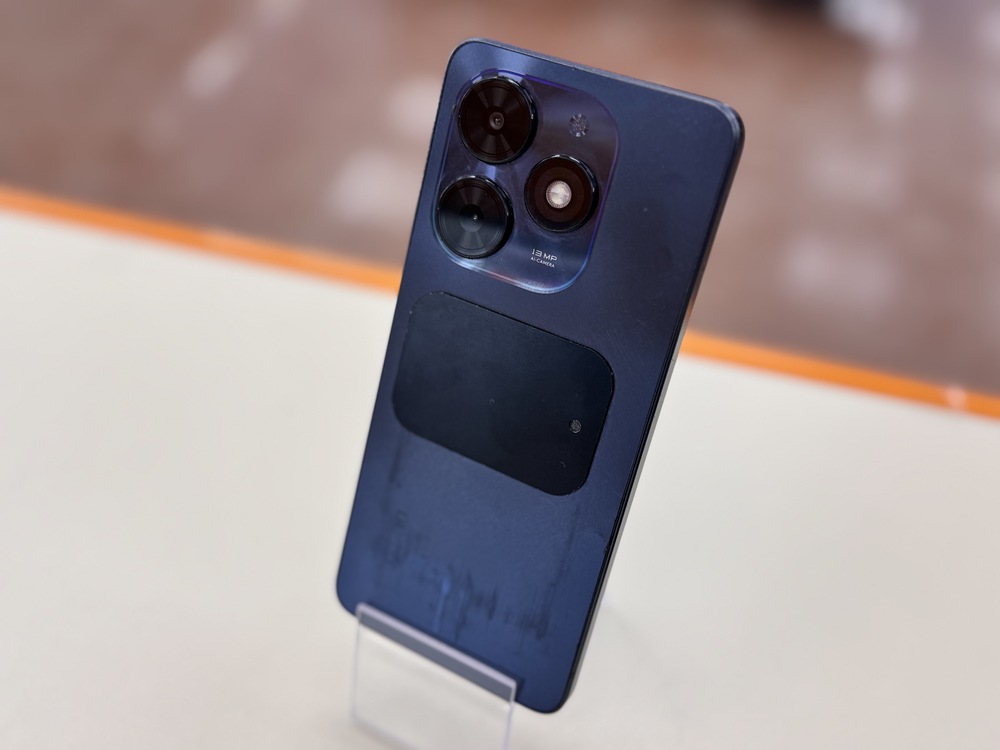 Смартфон Tecno Spark Go 2024 4/128