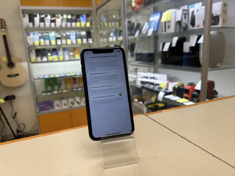 Смартфон Apple iPhone Xr 64Gb