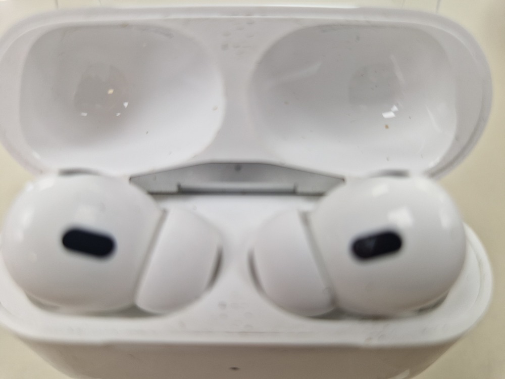 Наушники беспроводные Apple AirPods Pro 2 Gen
