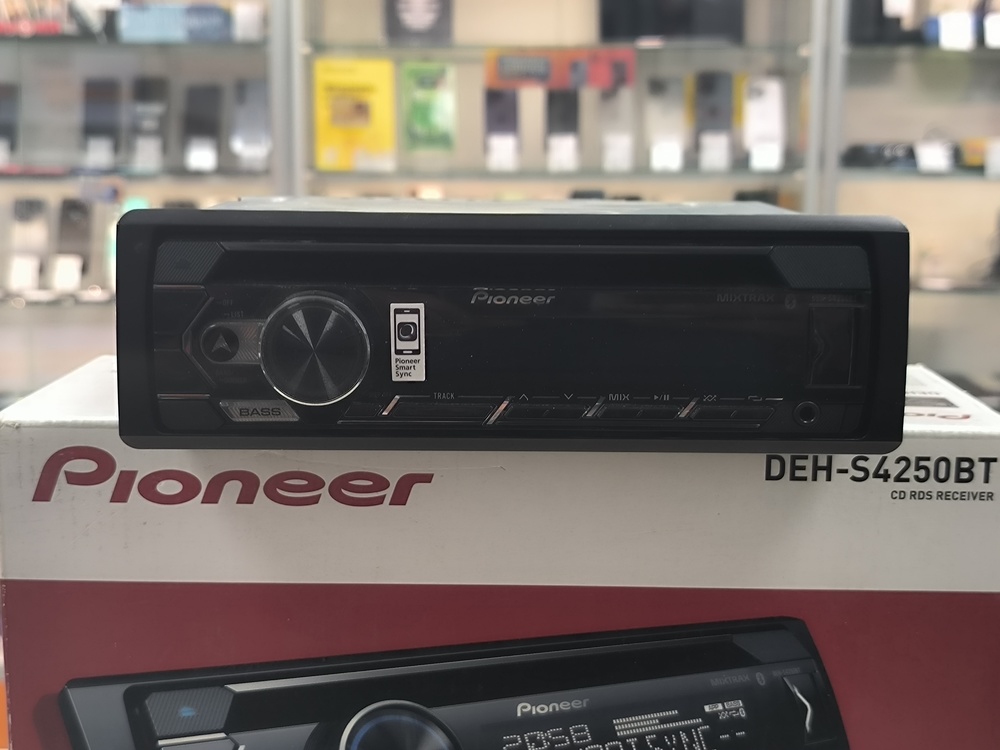 Автомагнитола Pioneer DEH-S4250SD