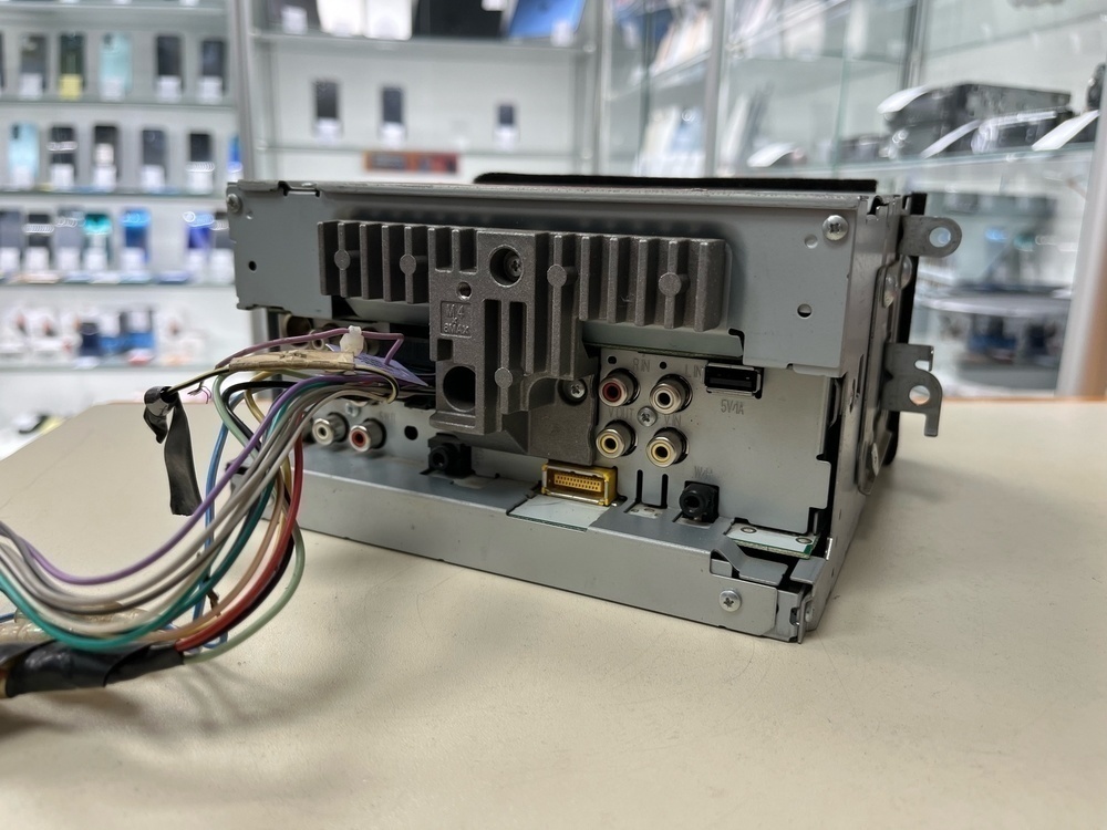 Автомагнитола Pioneer AVH-X1500DVD