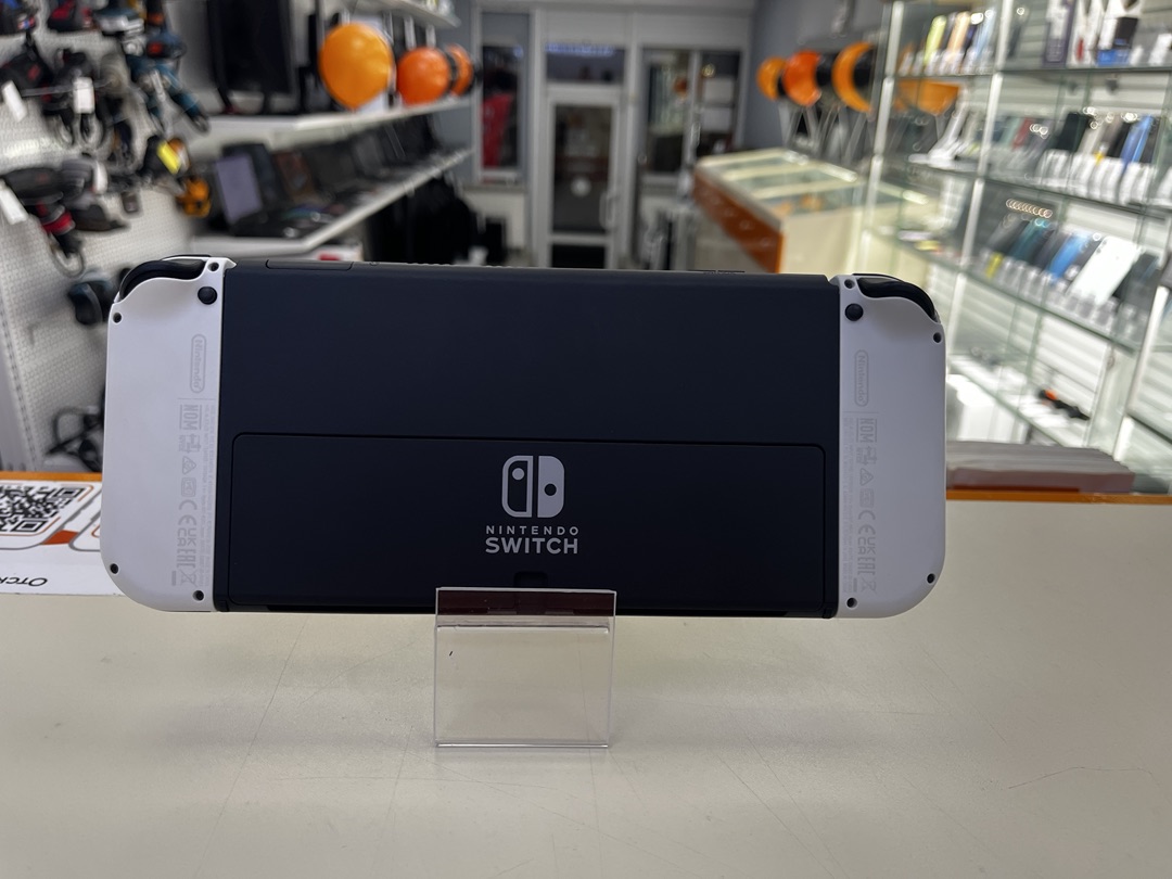 Игровая приставка Nintendo Switch Oled