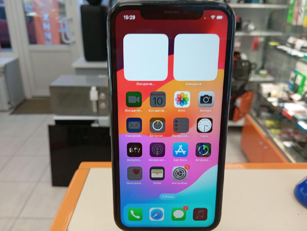 Смартфон Apple iPhone Xr 64Gb