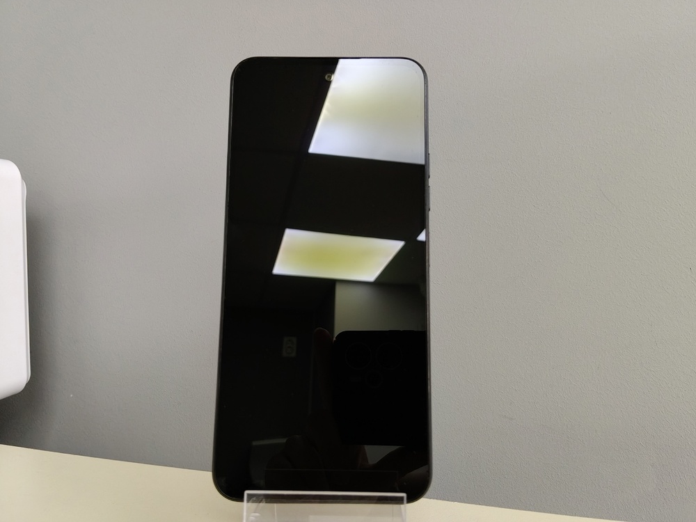 Смартфон Tecno Spark Go 2 3/64Gb