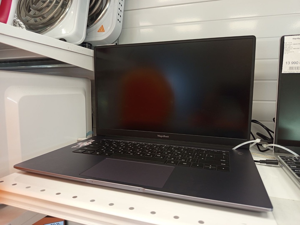 Ноутбук Honor; Ryzen 5 3500U, Radeon Vega 8, 8 Гб, 512 GB, Нет