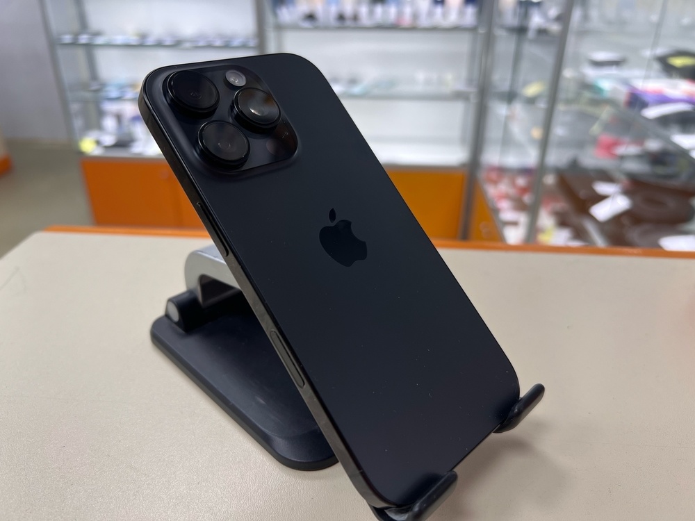 Смартфон Apple Iphone 16 Pro 128Gb