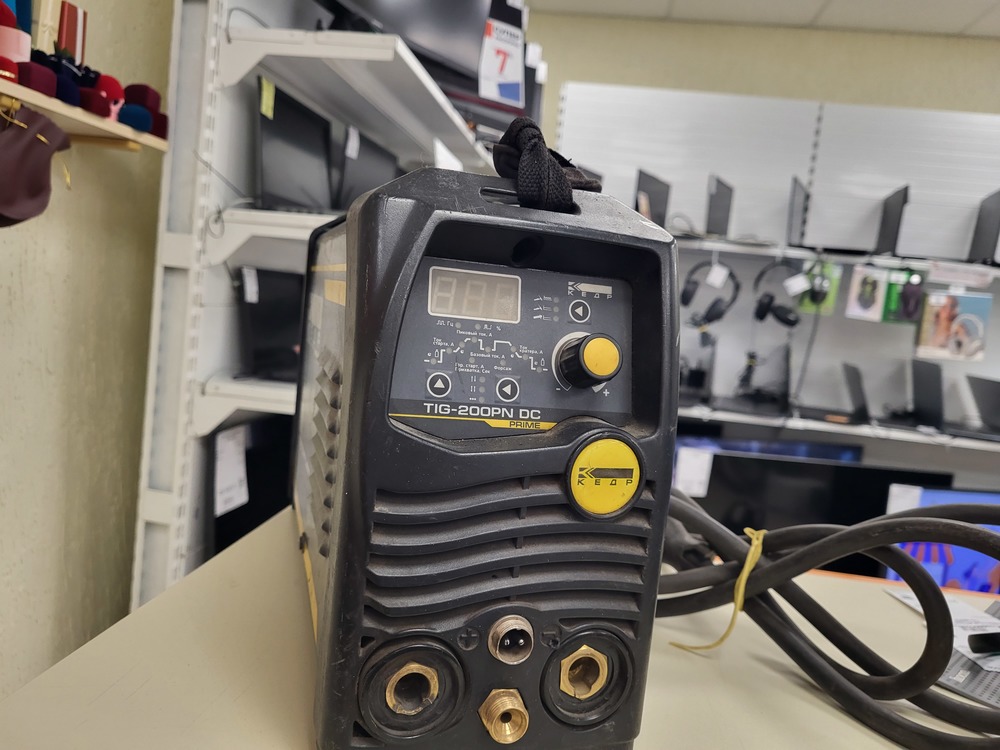 Сварочный аппарат Кедр TIG-200PN