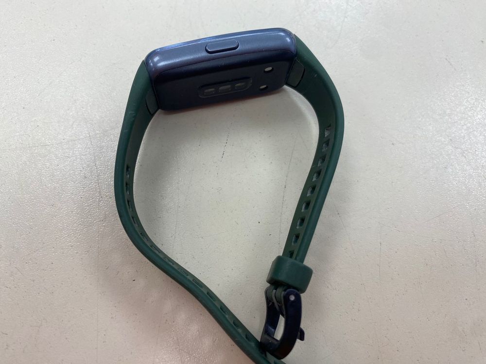 Фитнес-браслет Huawei Band 6
