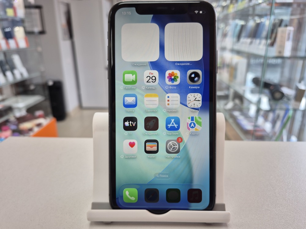 Смартфон Apple iPhone 11 64Gb
