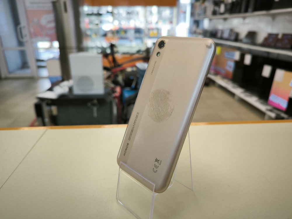 Смартфон Honor 8S 2/32