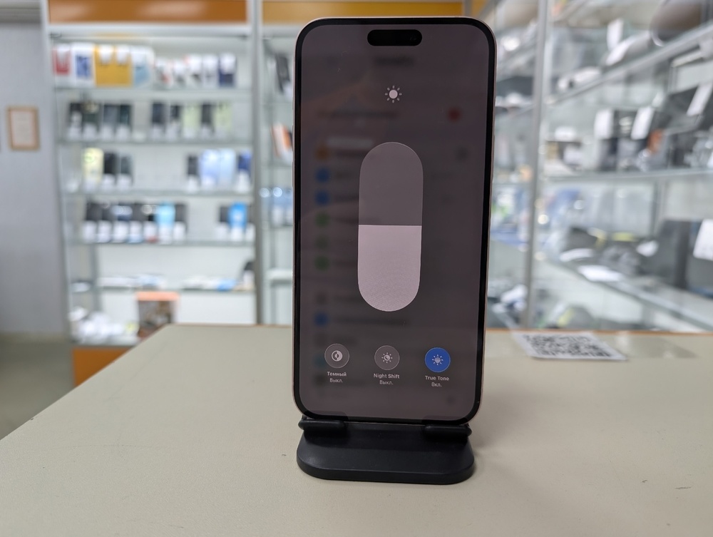 Смартфон Apple Iphone 15 128Gb