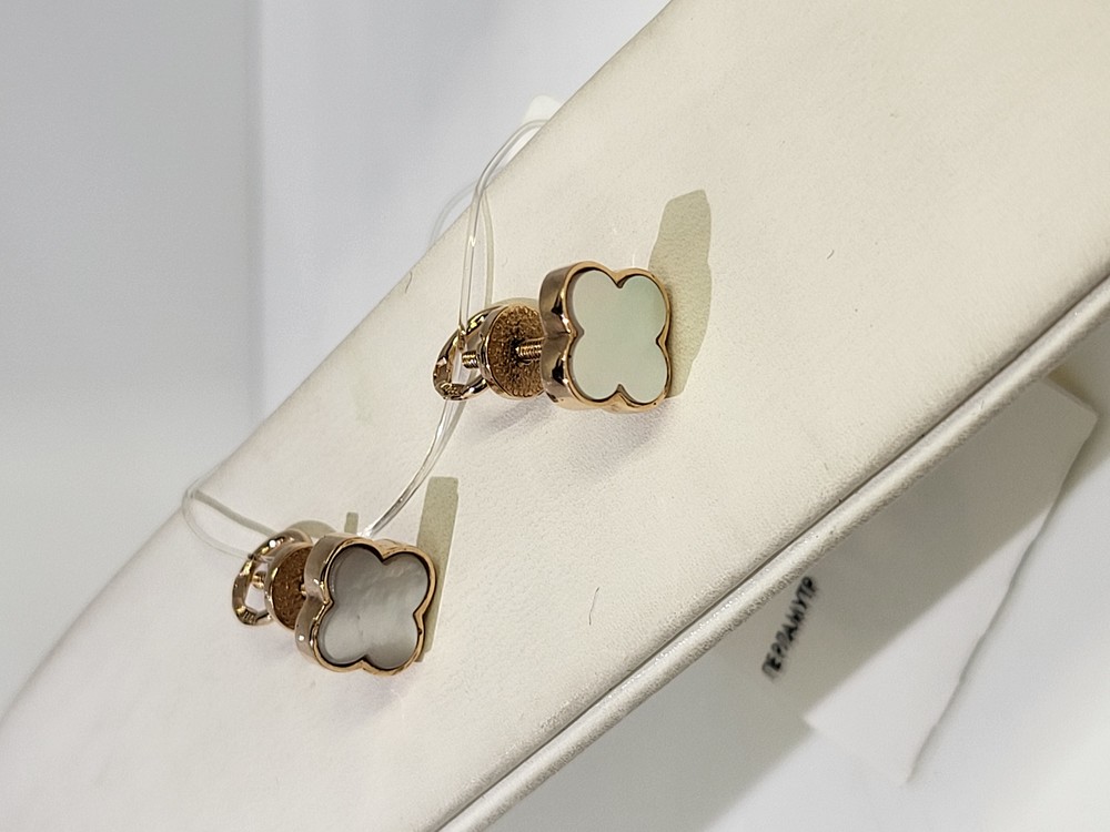 02376П СЕРЬГИ ПУСЕТЫ с камнем (Au 585)