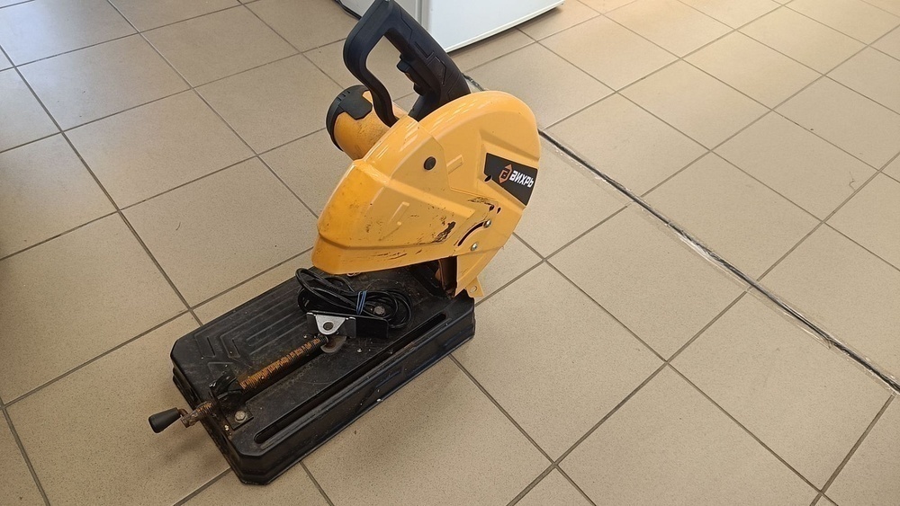 Торцовочная пила Вихрь ОП 355/2500